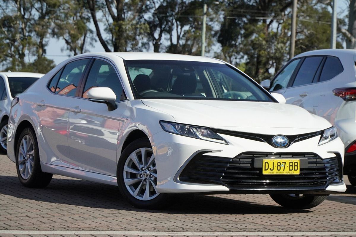 2023 Toyota Camry Ascent AXVH70R