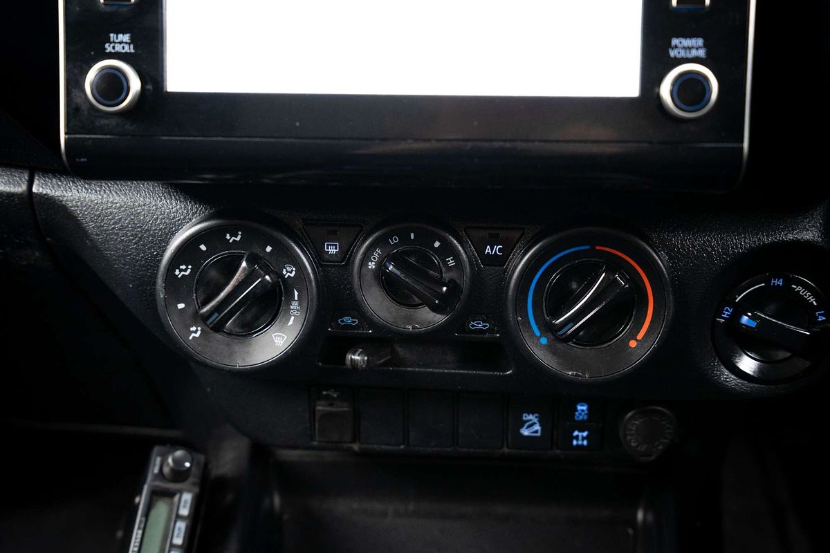 2022 Toyota Hilux SR GUN126R 4X4