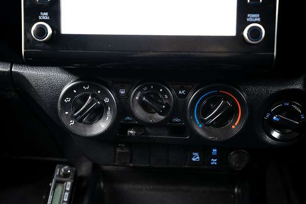 2022 Toyota Hilux SR GUN126R 4X4