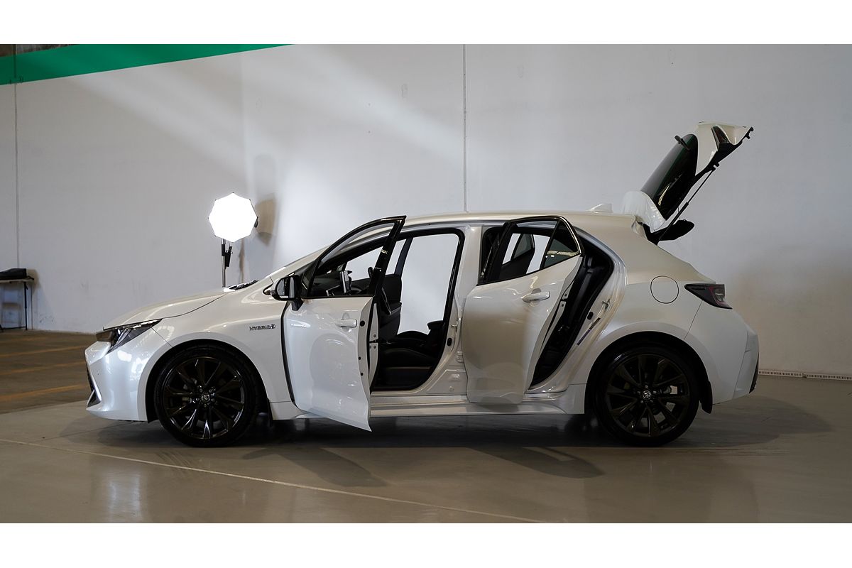 2021 Toyota Corolla ZR Hybrid ZWE211R