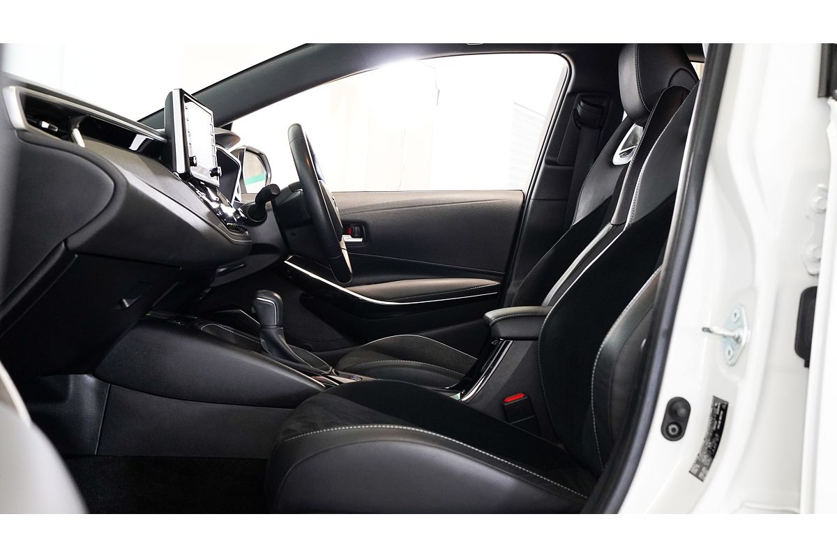 2021 Toyota Corolla ZR Hybrid ZWE211R