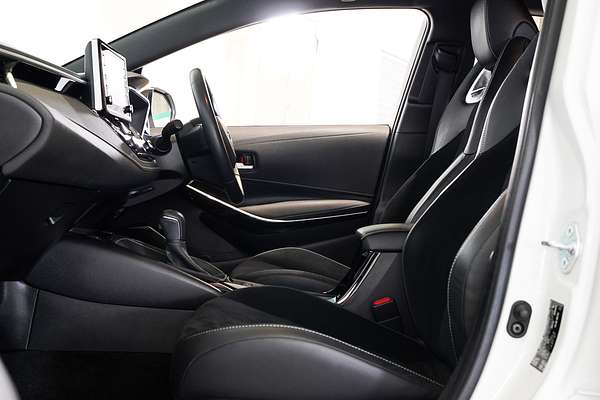 2021 Toyota Corolla ZR Hybrid ZWE211R