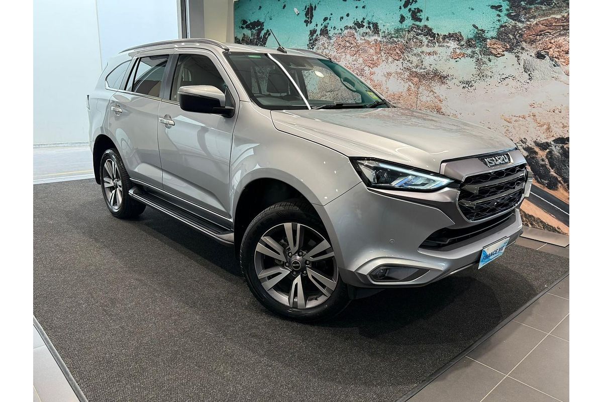 2024 Isuzu MU-X LS-T