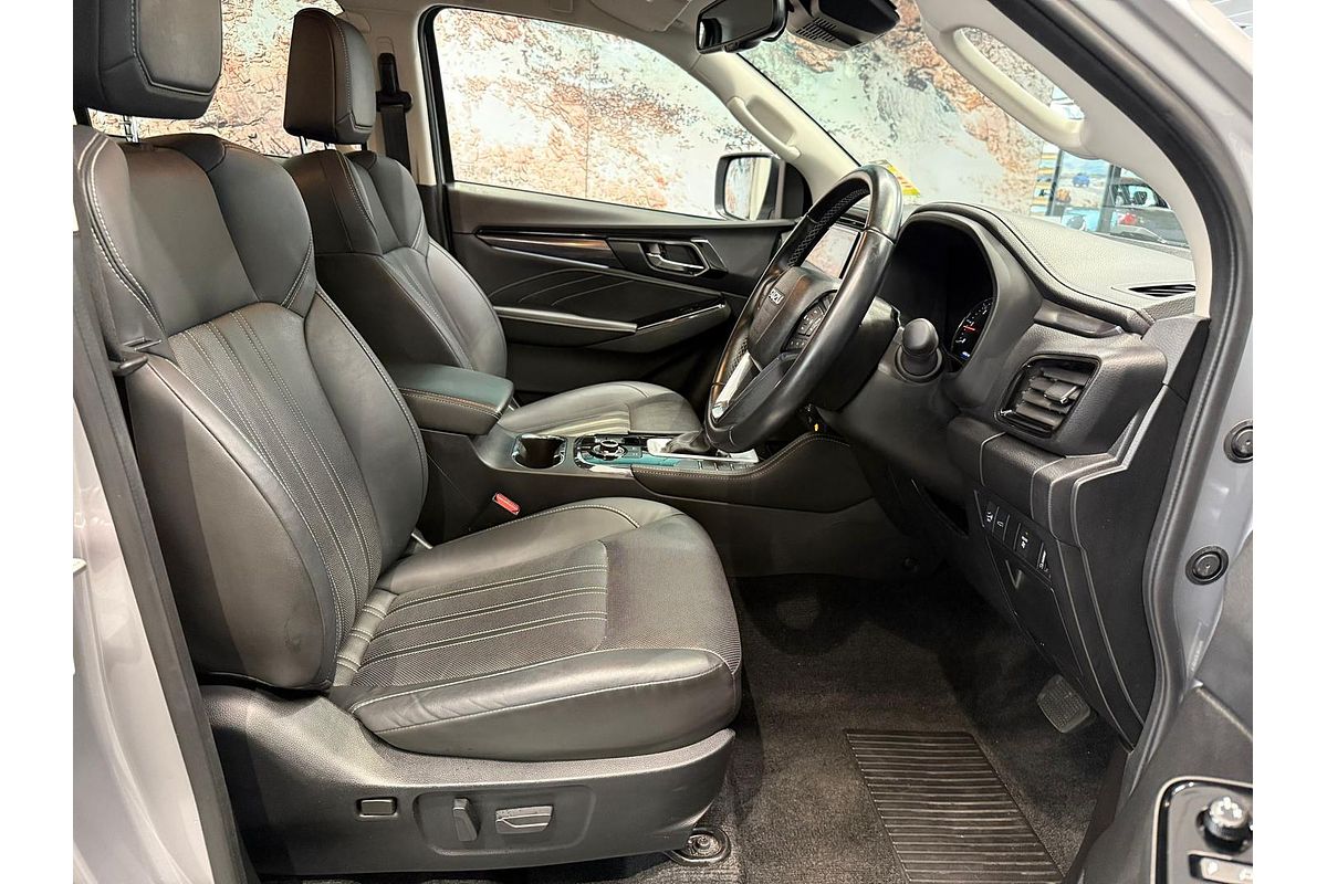 2024 Isuzu MU-X LS-T