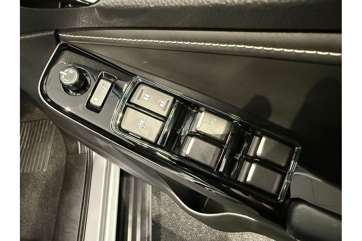 2024 Isuzu MU-X LS-T