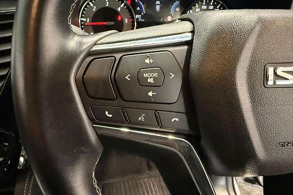 2024 Isuzu MU-X LS-T
