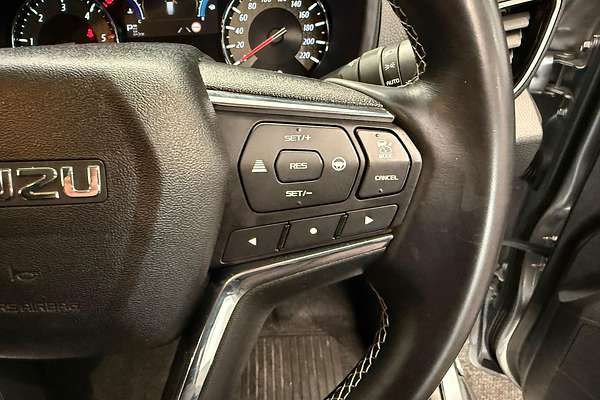 2024 Isuzu MU-X LS-T