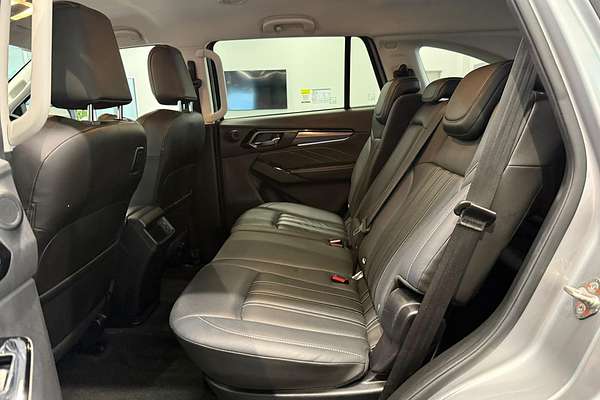 2024 Isuzu MU-X LS-T