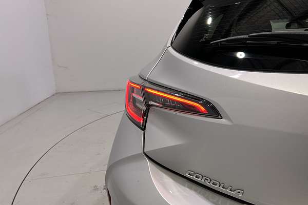 2020 Toyota Corolla Ascent Sport Hybrid ZWE211R