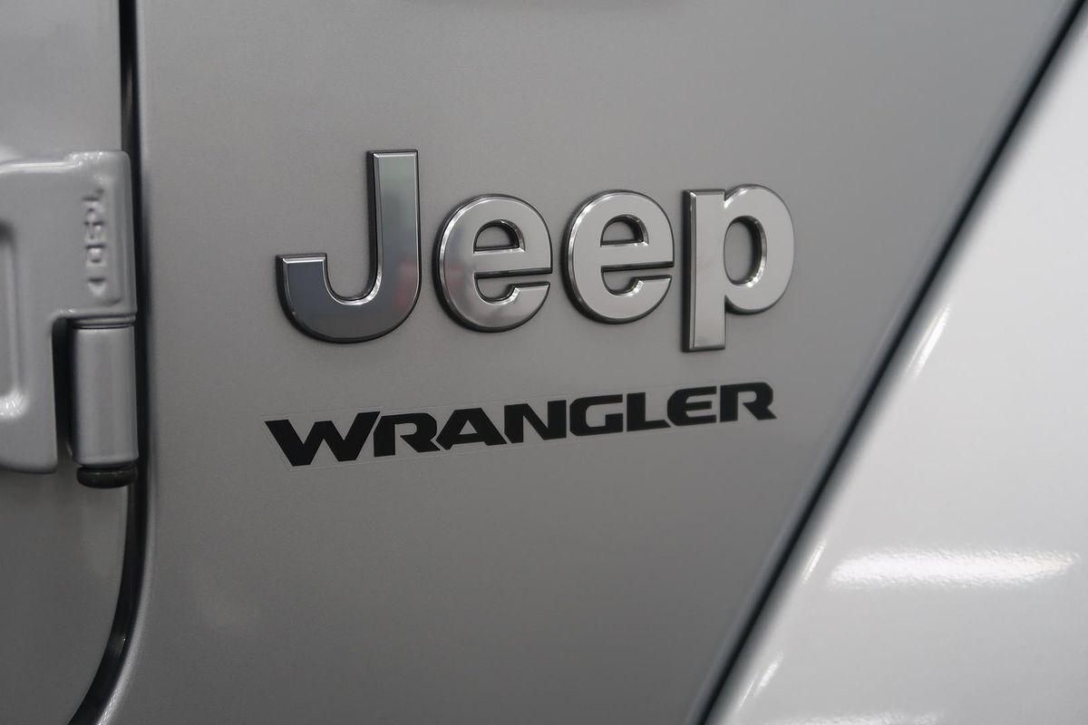 2024 Jeep Wrangler Unlimited Overland JL