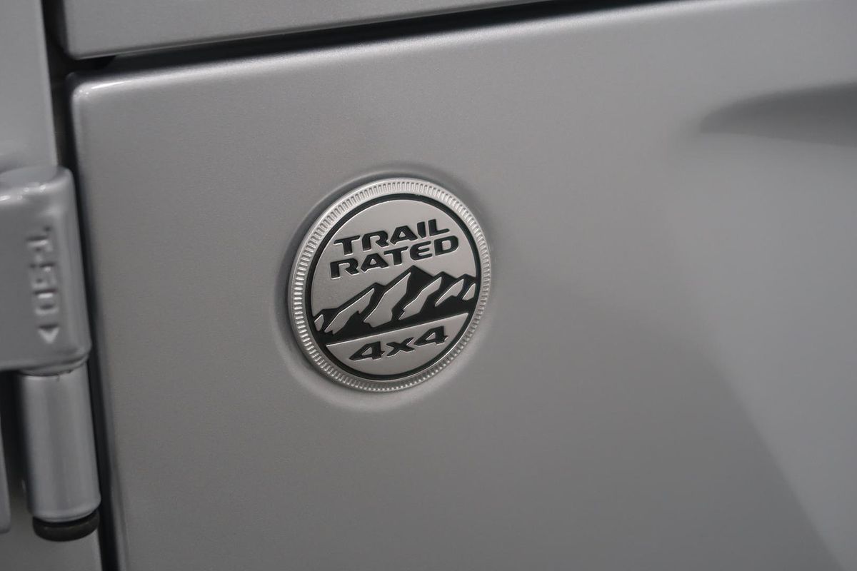 2024 Jeep Wrangler Unlimited Overland JL