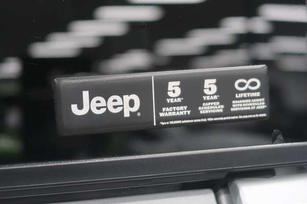 2024 Jeep Wrangler Unlimited Overland JL