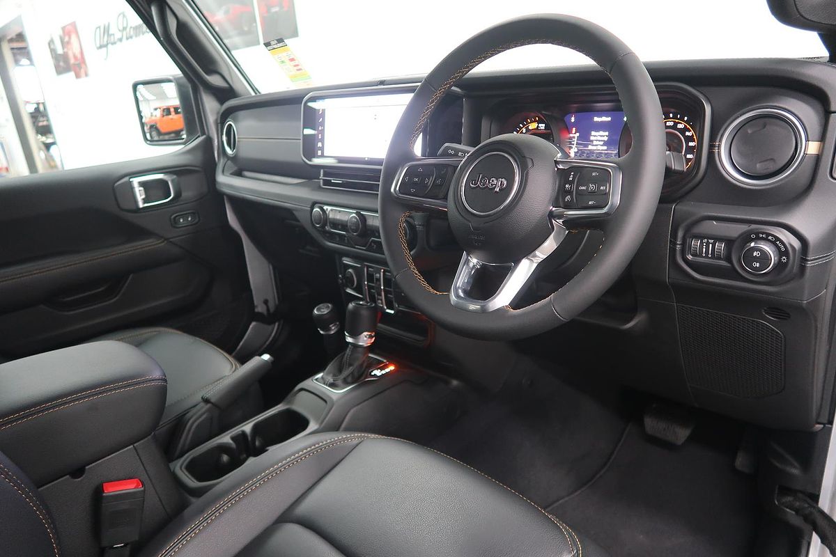 2024 Jeep Wrangler Unlimited Overland JL