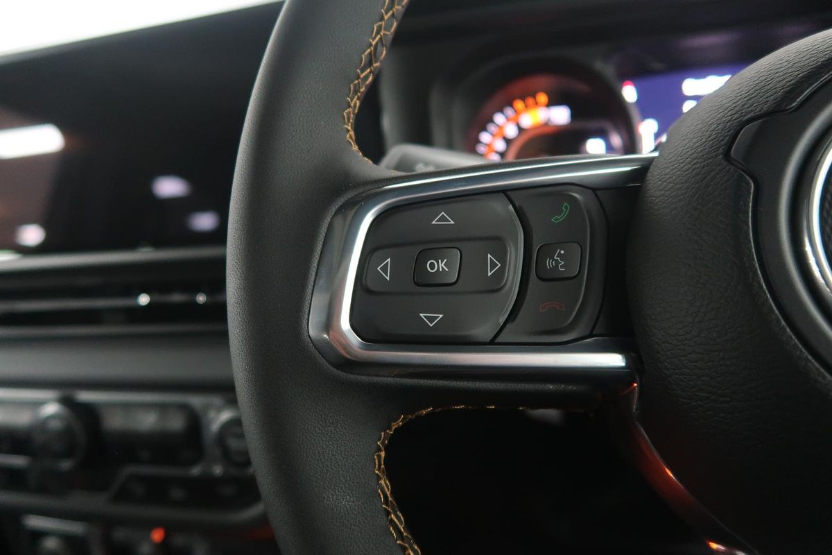 2024 Jeep Wrangler Unlimited Overland JL