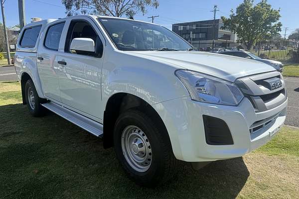 2019 Isuzu D-MAX SX 4X4