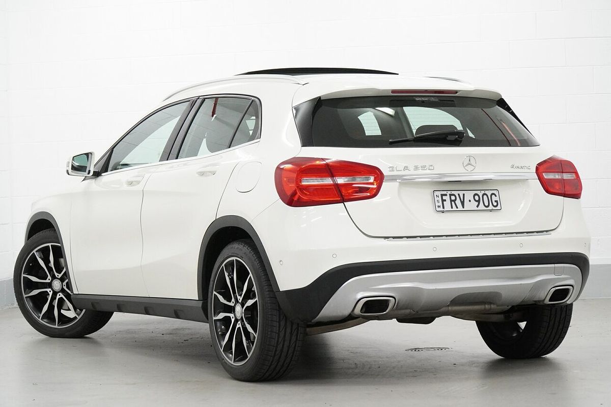 2015 Mercedes-Benz GLA-Class GLA250 X156