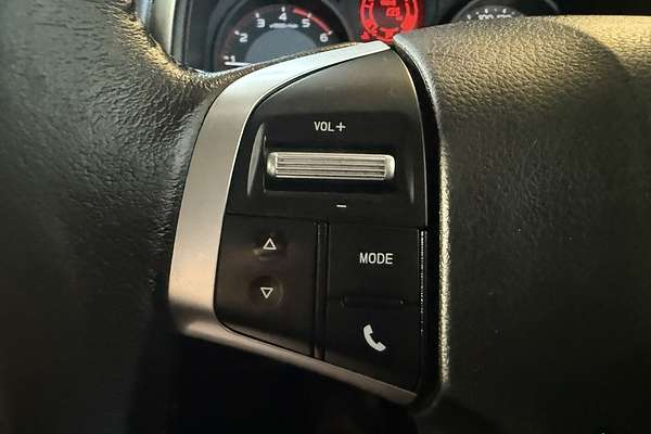2019 Isuzu D-MAX SX 4X4