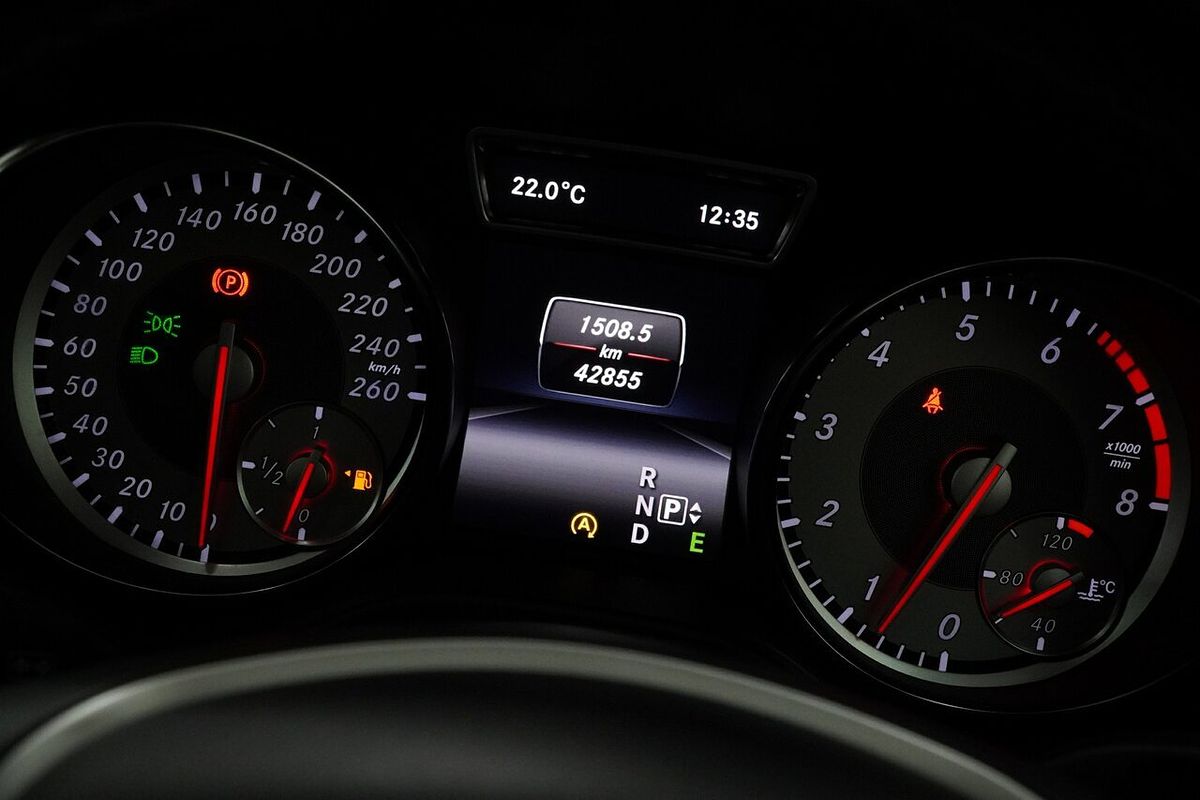 2015 Mercedes-Benz GLA-Class GLA250 X156