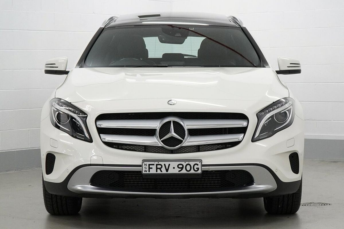 2015 Mercedes-Benz GLA-Class GLA250 X156