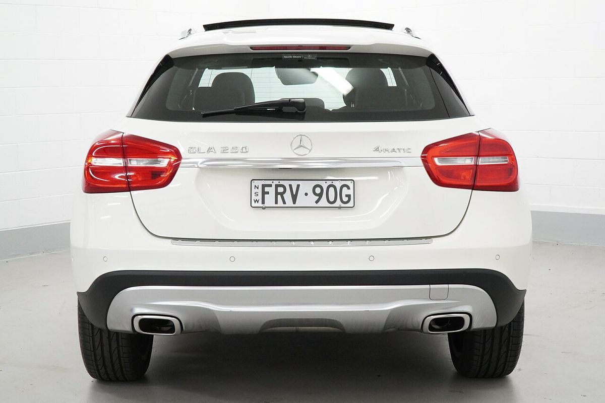 2015 Mercedes-Benz GLA-Class GLA250 X156