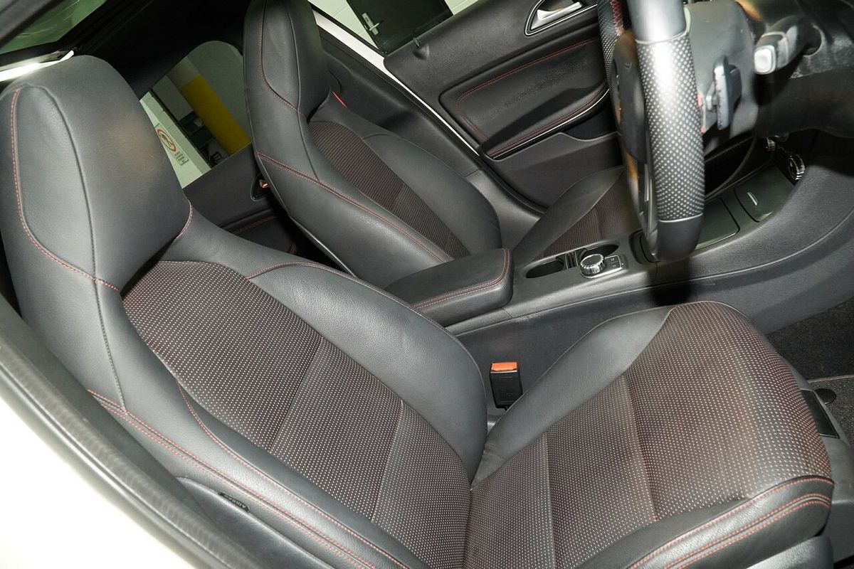 2014 Mercedes-Benz A-Class A250 Sport W176