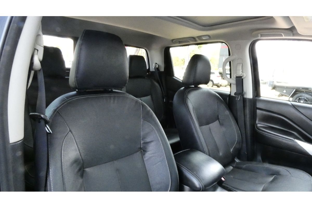 2017 Nissan Navara ST-X (4x4) (SUNROOF) D23 SERIES II 4X4