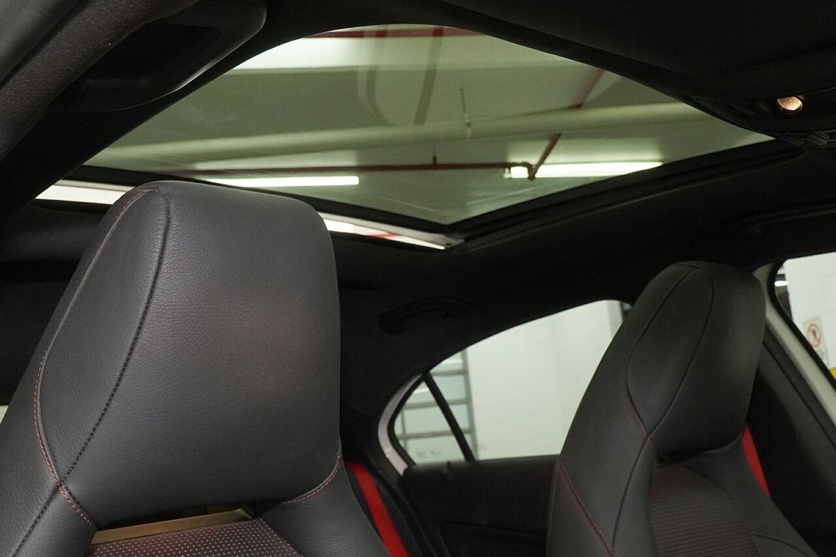 2014 Mercedes-Benz A-Class A250 Sport W176