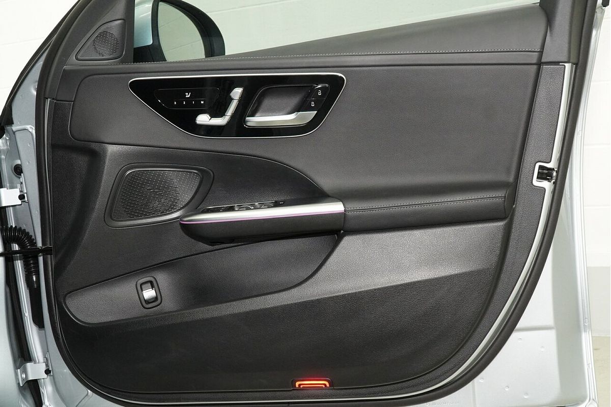 2023 Mercedes-Benz C-Class C300 W206