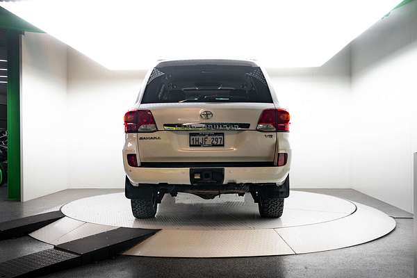 2013 Toyota Landcruiser Sahara VDJ200R
