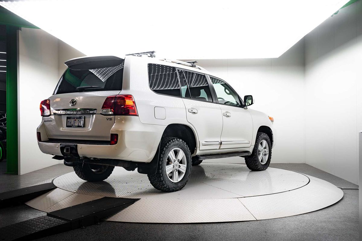 2013 Toyota Landcruiser Sahara VDJ200R