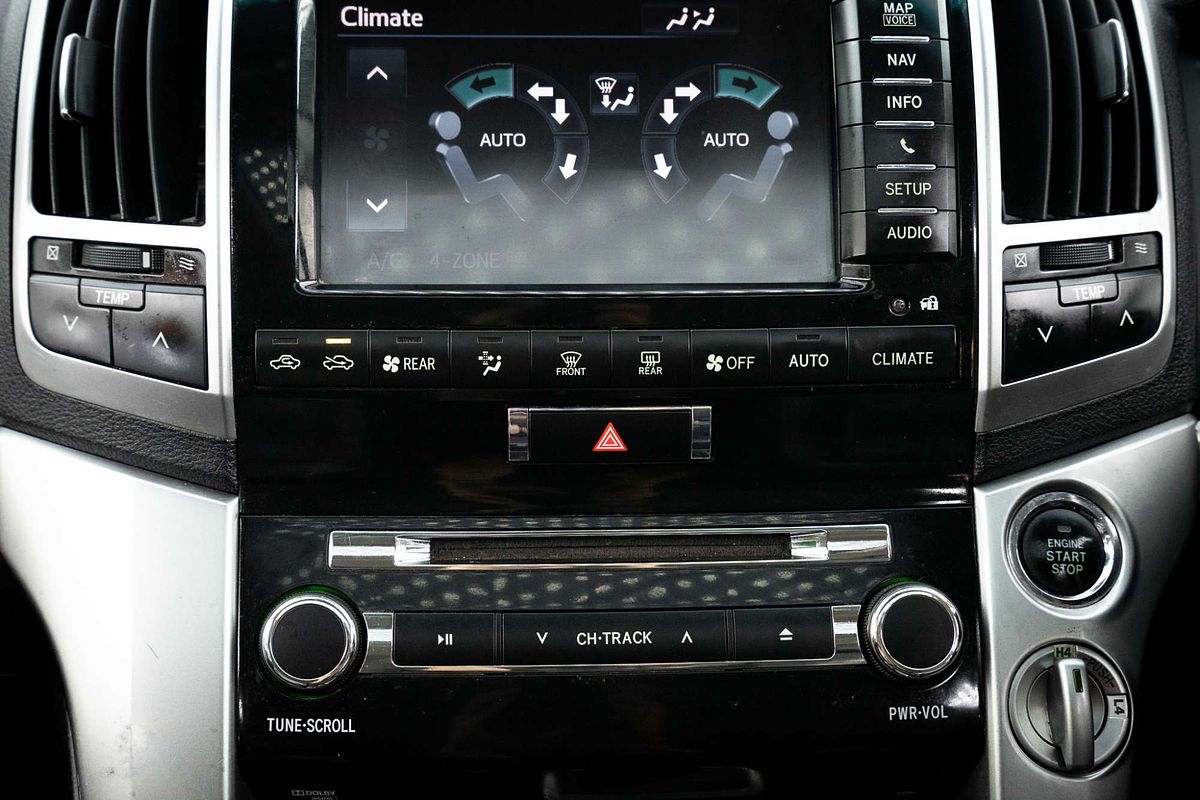 2013 Toyota Landcruiser Sahara VDJ200R