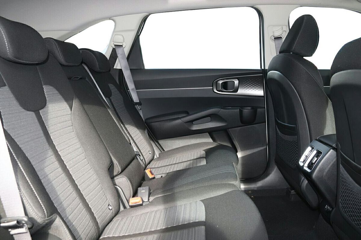 2025 Kia Sorento S MQ4 PE