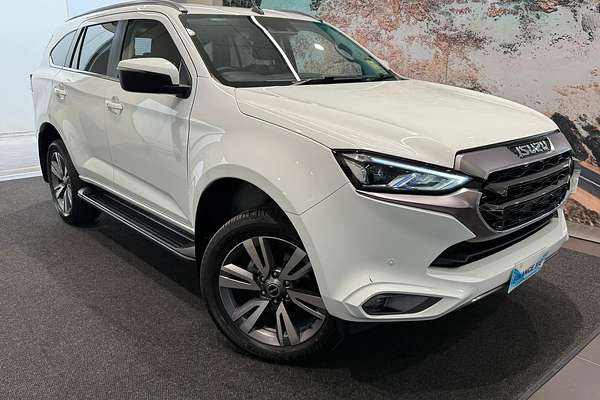 2024 Isuzu MU-X LS-T