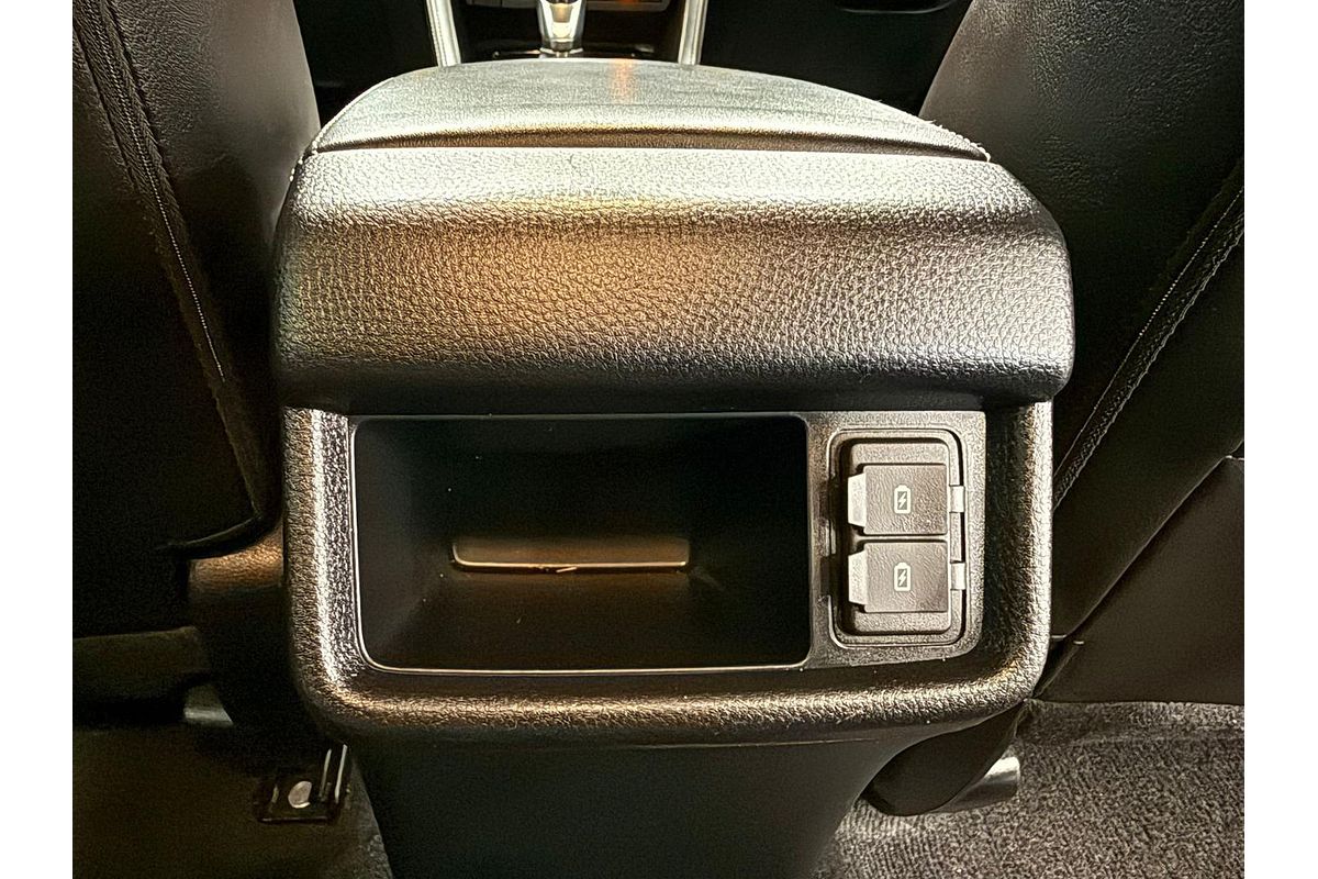 2024 Isuzu MU-X LS-T