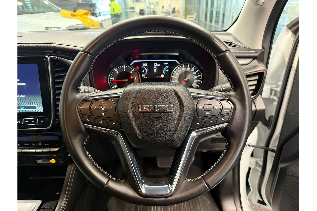 2024 Isuzu MU-X LS-T