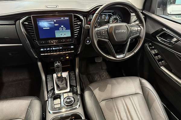 2024 Isuzu MU-X LS-T