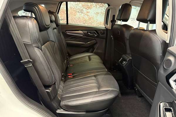 2024 Isuzu MU-X LS-T