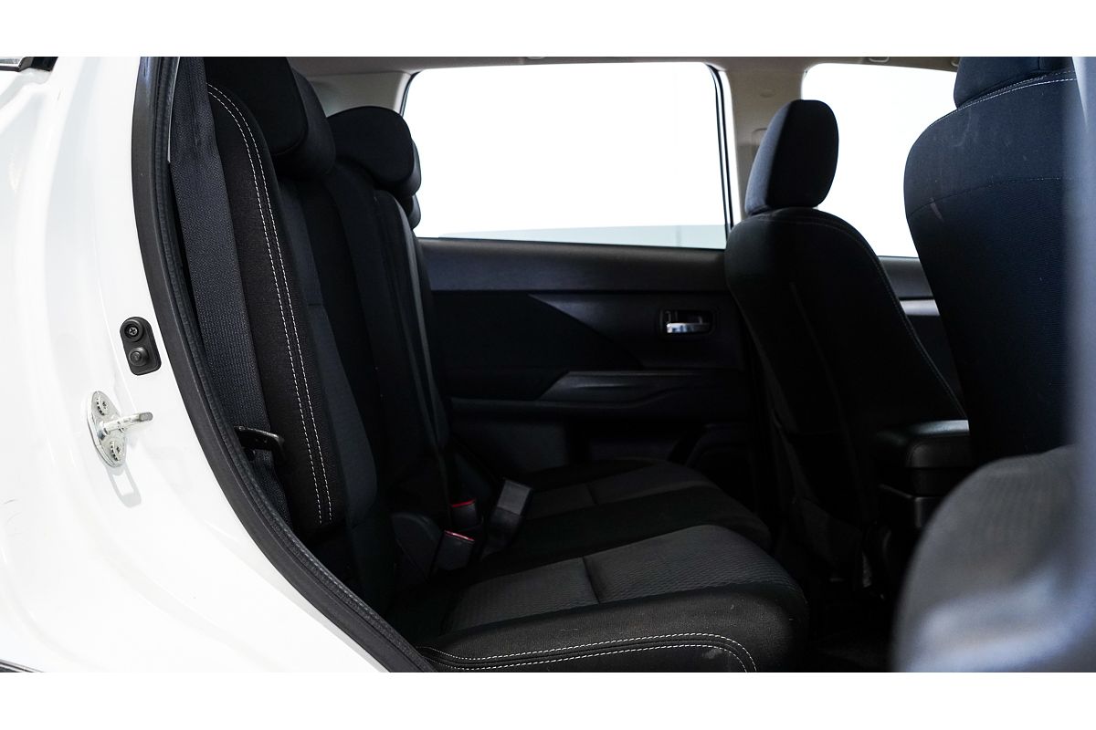 2018 Mitsubishi Outlander LS ZL