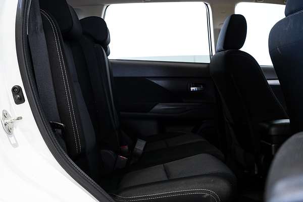 2018 Mitsubishi Outlander LS ZL