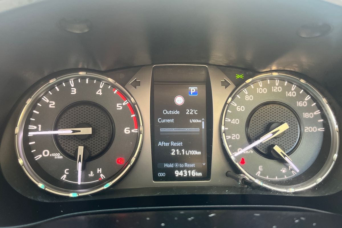 2021 Toyota Hilux SR GUN126R