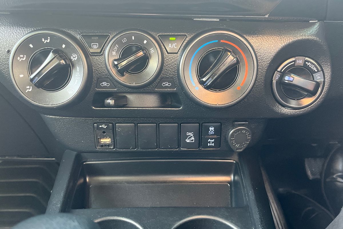 2021 Toyota Hilux SR GUN126R