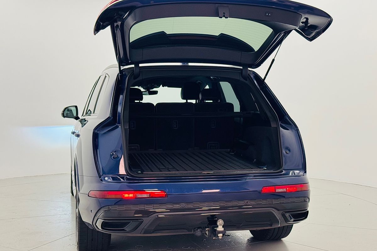 2021 Audi Q7 50 TDI S line 4M