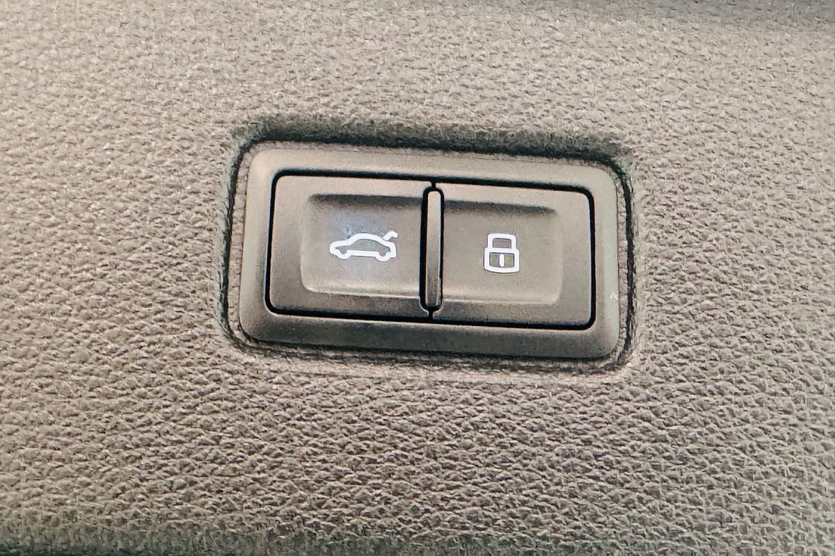 2021 Audi Q7 50 TDI S line 4M