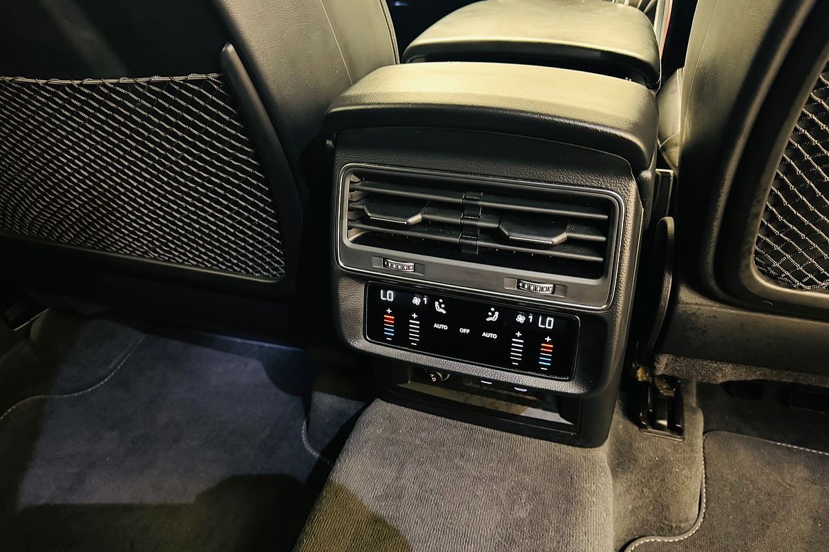 2021 Audi Q7 50 TDI S line 4M