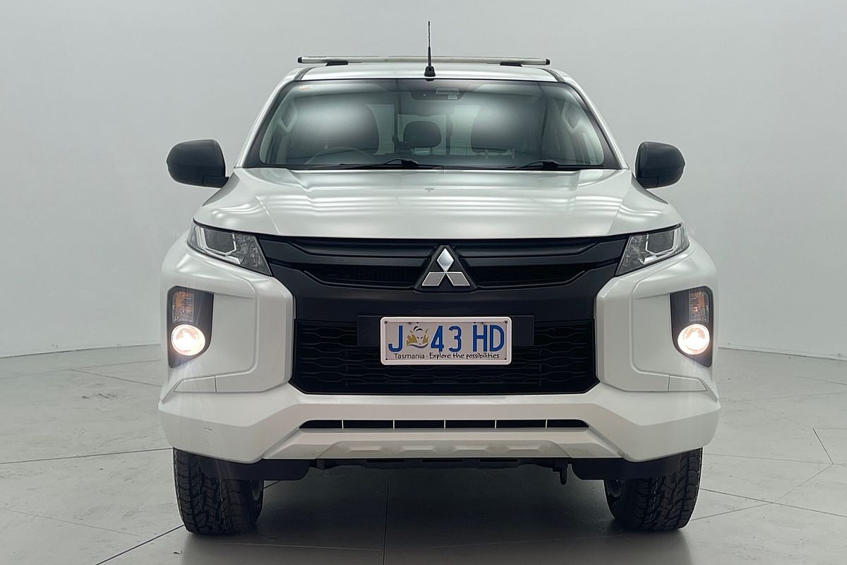 2020 Mitsubishi MR Triton GLX+ 2.4L D 6A/T 4X4 DC PU