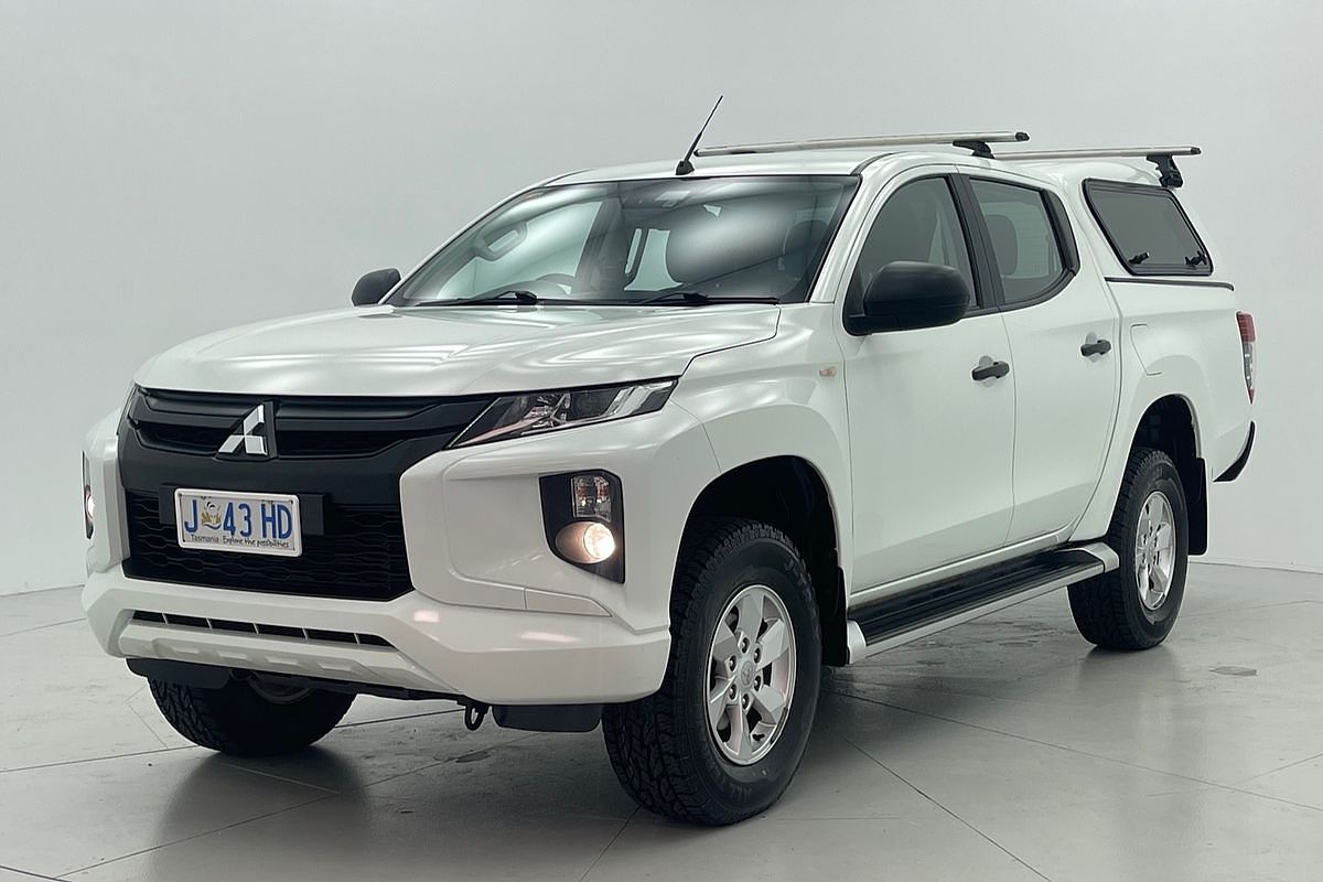 2020 Mitsubishi MR Triton GLX+ 2.4L D 6A/T 4X4 DC PU