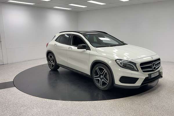 2015 Mercedes-Benz GLA-Class GLA250 X156