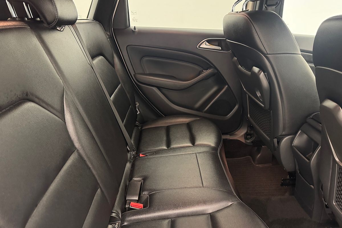 2017 Mercedes-Benz B-Class B180 W246