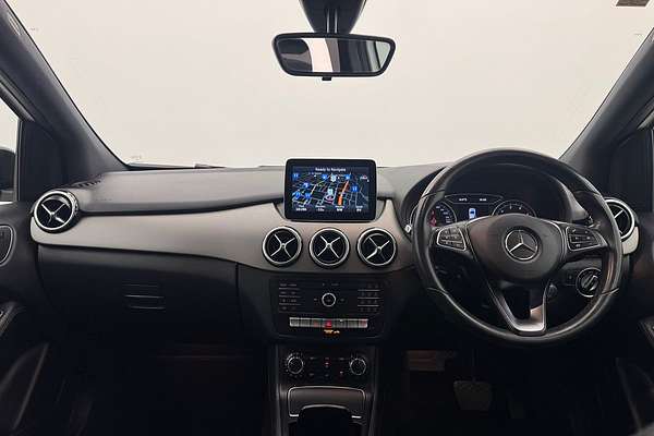 2017 Mercedes-Benz B-Class B180 W246