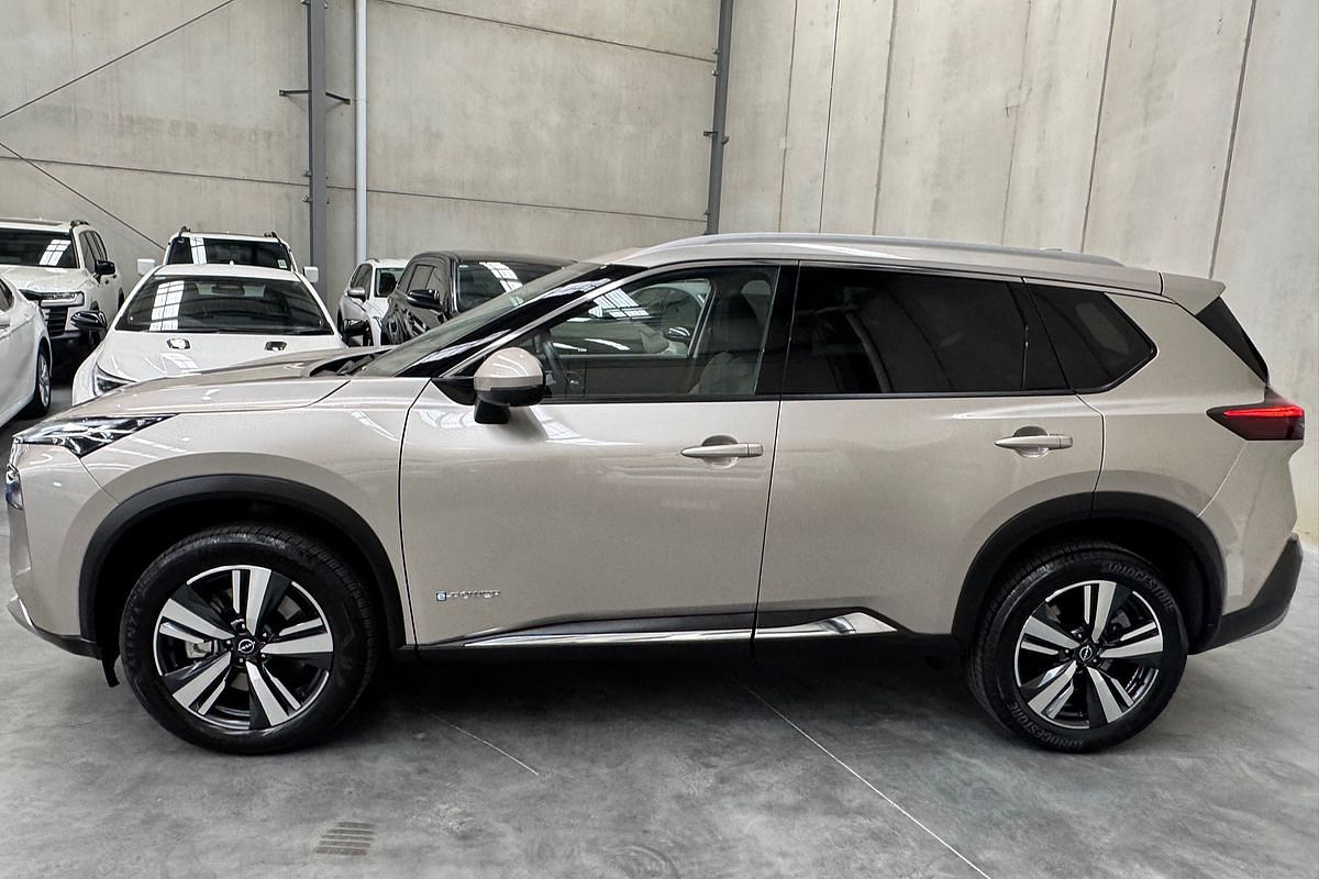 2024 Nissan X-TRAIL Ti e-POWER T33